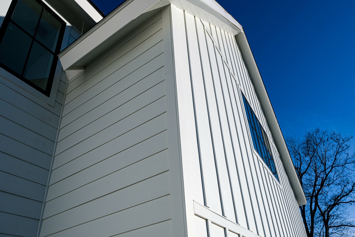 vertical siding on house ranch